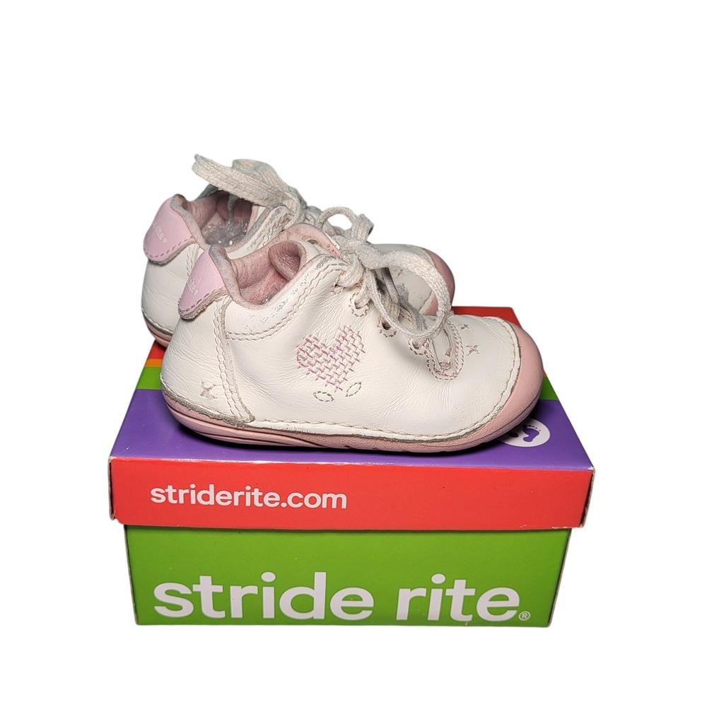 Stride Rite SRT SM Duckling Girls 4.5 W White Pink Heart Leather Shoes